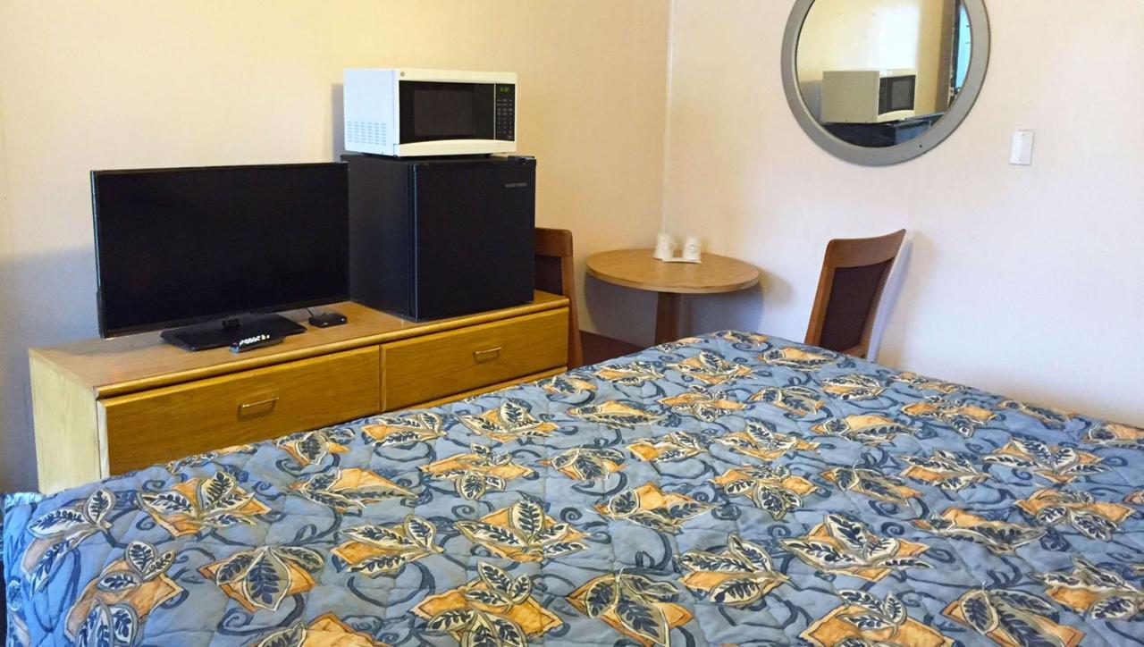 Country Place Inn And Suites White Haven Kültér fotó