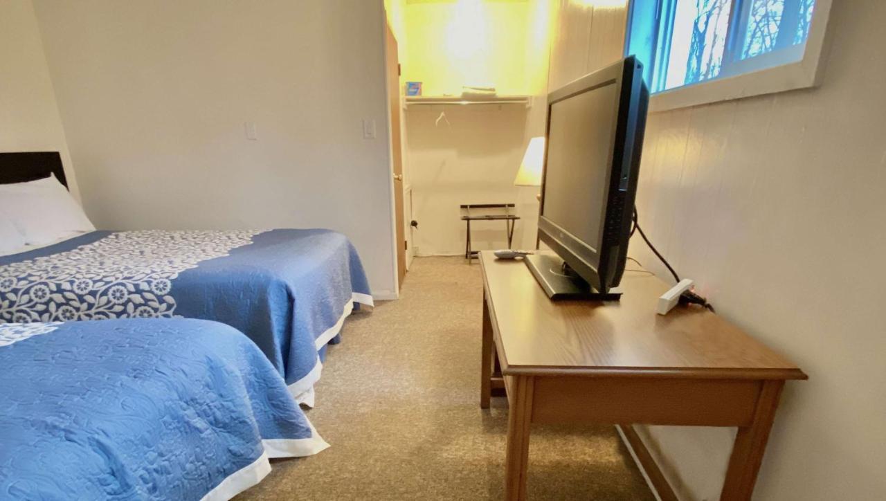 Country Place Inn And Suites White Haven Kültér fotó