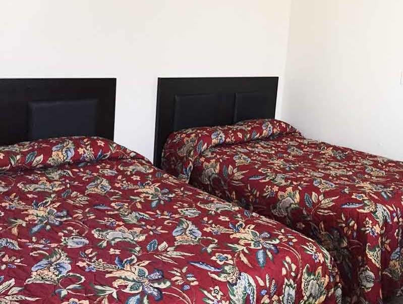 Country Place Inn And Suites White Haven Kültér fotó