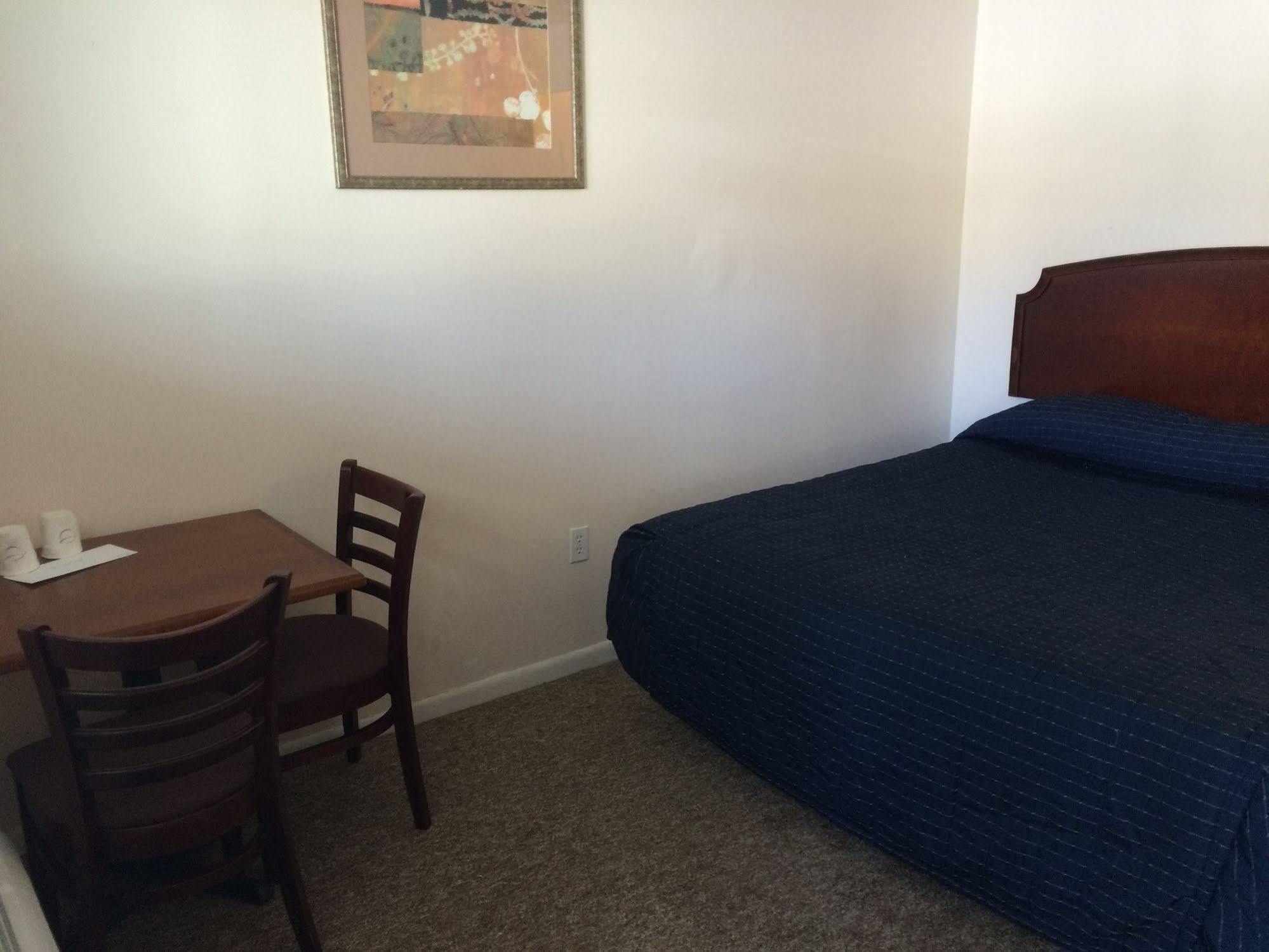 Country Place Inn And Suites White Haven Kültér fotó