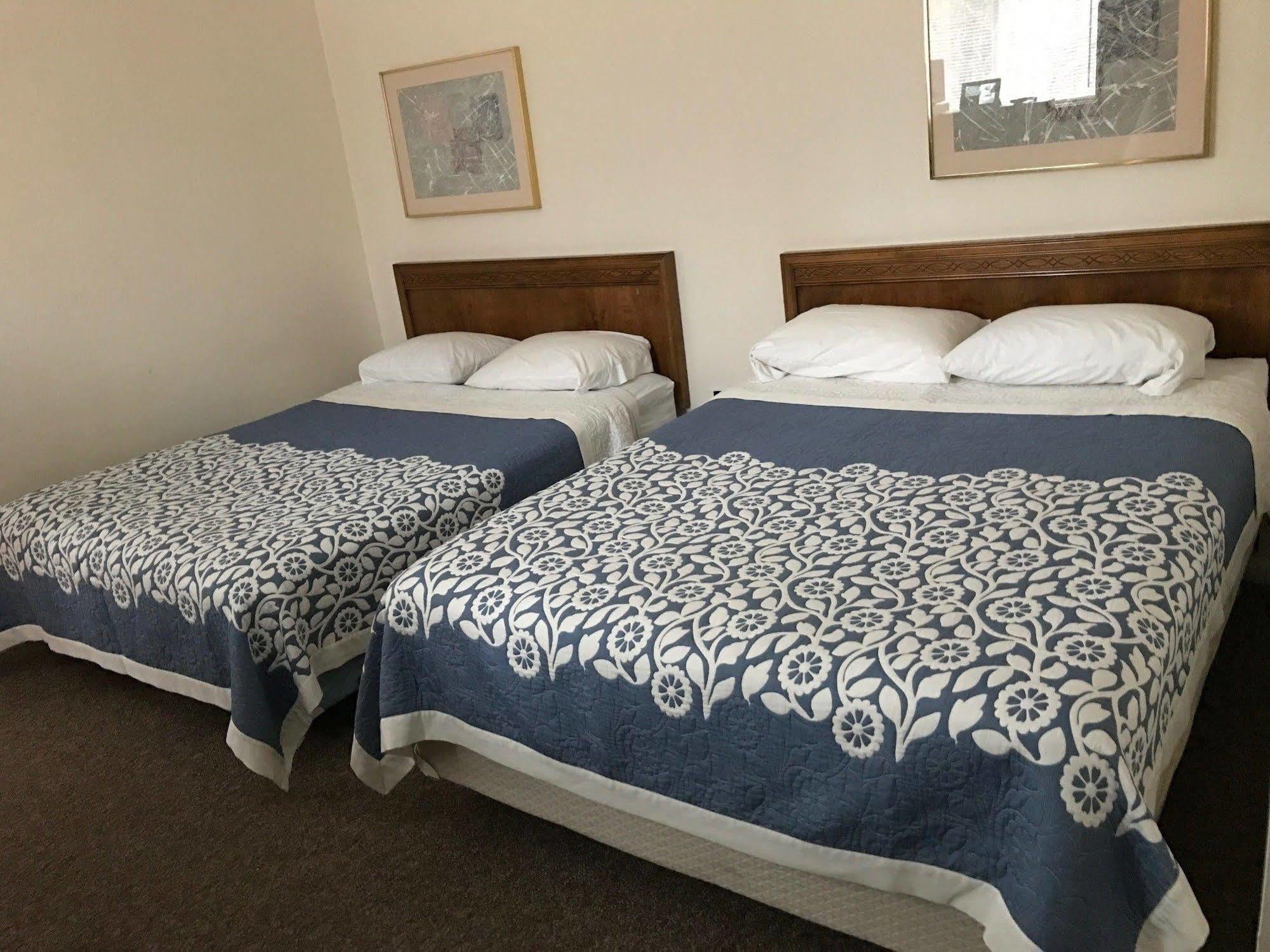 Country Place Inn And Suites White Haven Kültér fotó