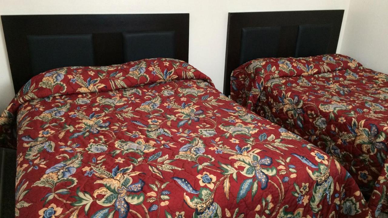 Country Place Inn And Suites White Haven Kültér fotó